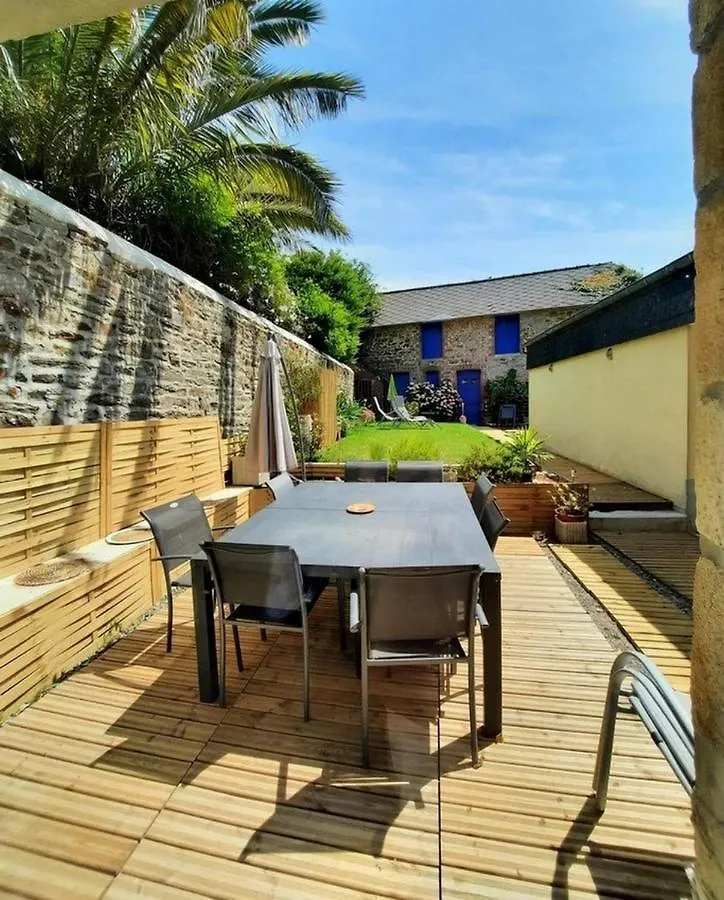 Holiday home Le Cocon De Matignon Gite 4 Etoiles 5 Kms Mer France